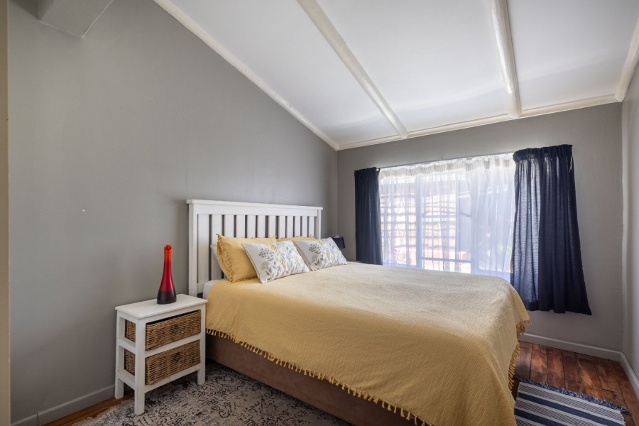  Bedroom Property for Sale in Airport Western Cape